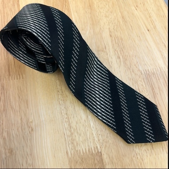 Pierre Balmain Paris Men’s Black White Graphic Striped Neck Tie - Picture 1 of 10